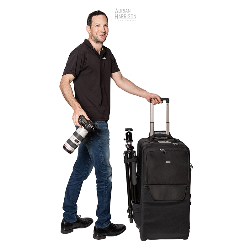 amazon-product-photographer-with-camera-bag-sydney Amazon product photographer Adrian with camera bag ready to do a Sydney shoot.